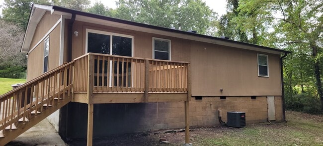 Photo - 4325 Voss Ave