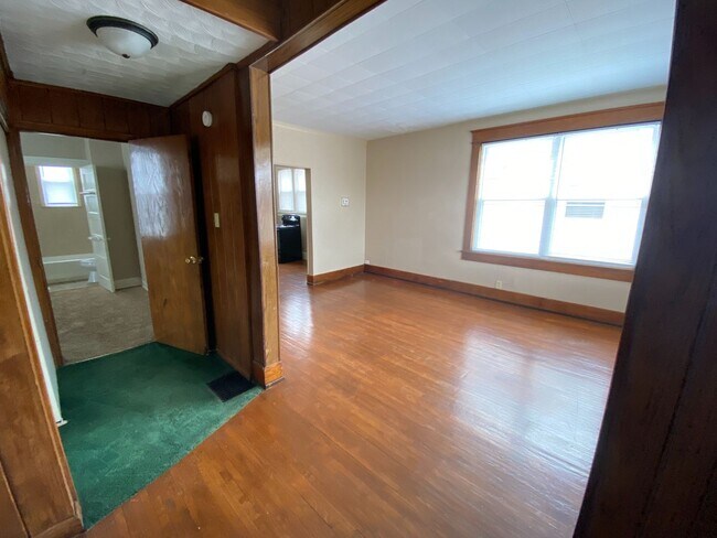 Photo - 1814 St Joseph Blvd Unidad Apt 1