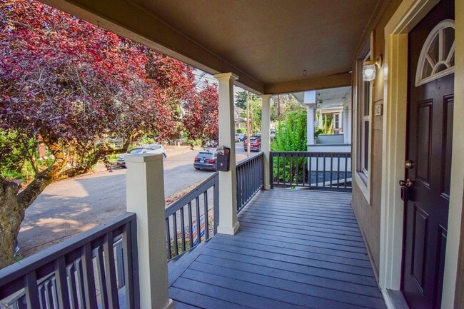 Photo - 3623 NE 13th Ave