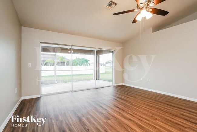 Photo - 322 NE 14th Terrace