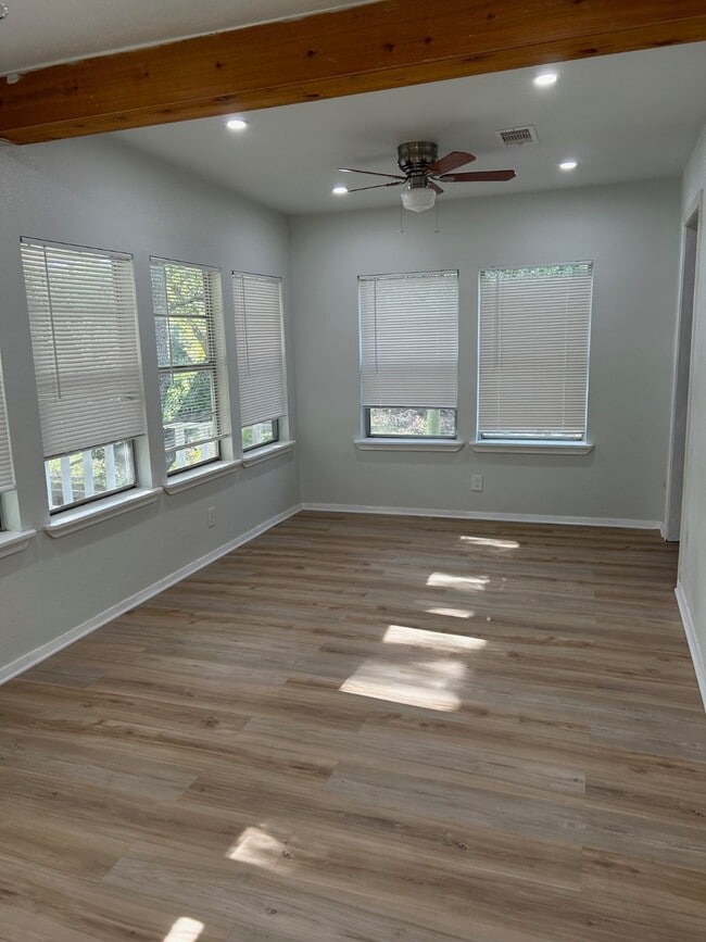 Photo - 327 Bayou Rd