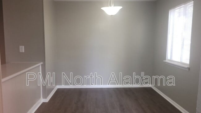 Photo - 906 Candlewood Dr NW Unidad Apt A