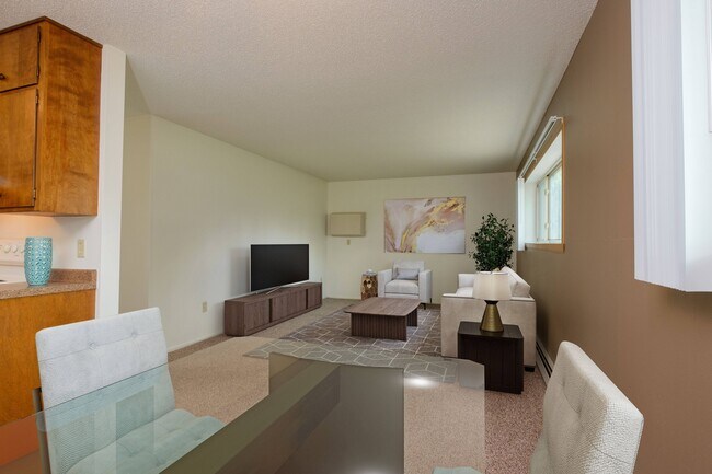 Fargo, ND Country Club Apartments | Dining
