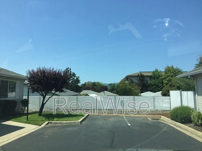 Pine Hurst Village Estates
