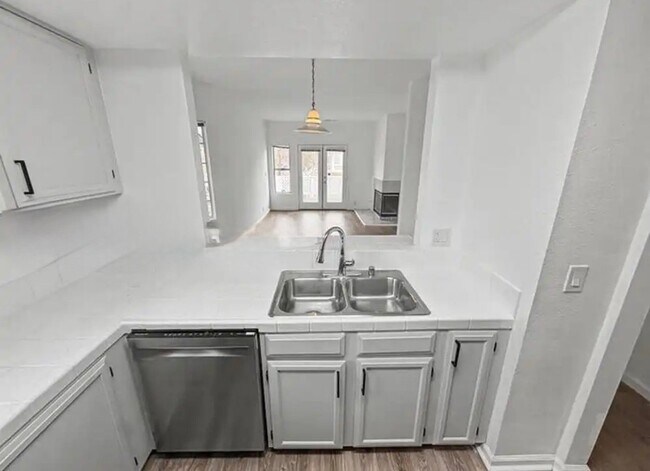 Photo - 1424 Market St