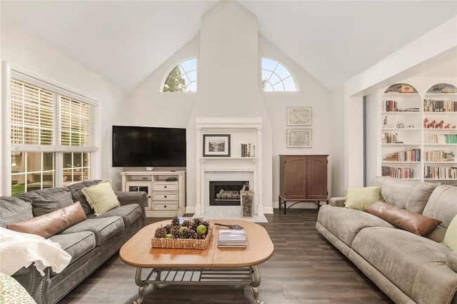 Photo - 5512 NW 51st Ave