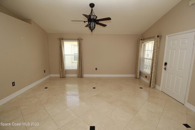 Photo - 2729 Maderia Cir