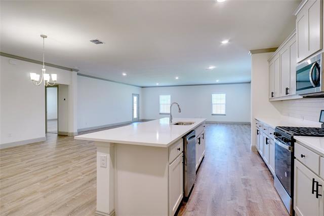 Photo - 219 Community Dr