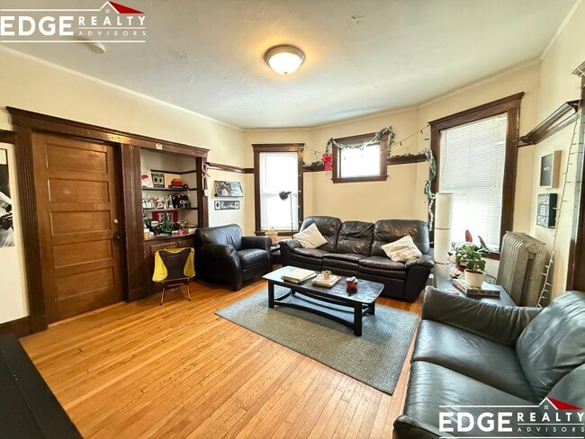 Photo - 87 Gardner St