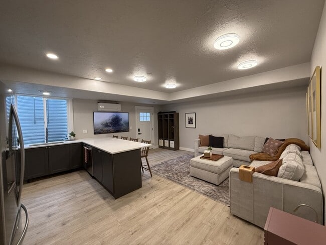 Photo - 5141 Lower Wood Ln