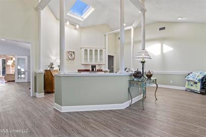 Photo - 219 Tantallon Dr