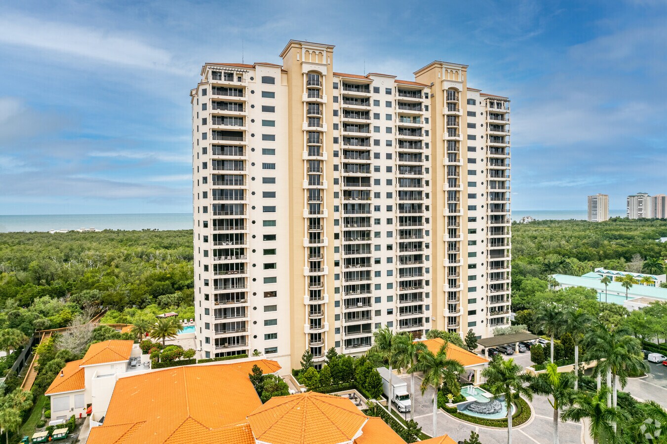 7425 Pelican Bay Blvd - The Marbella at Pelican Bay Apartments