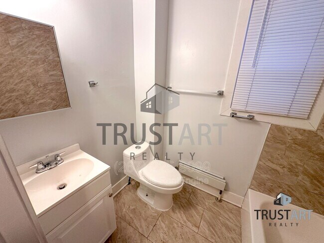 Photo - 4722 Longshore Ave Unidad 1