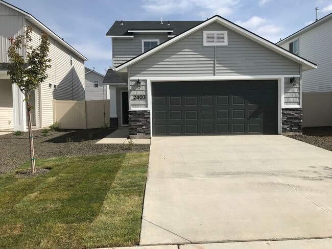 Beautiful brand new 3 bed/2.5 bath home in... - Beautiful brand new 3 bed/2.5 bath home in...