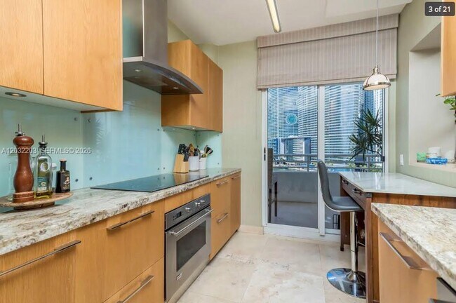 Photo - 888 Brickell Key Dr Unit 1004