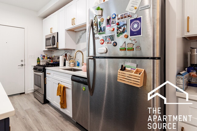 Photo - 4939 N Saint Louis Ave Unit 3