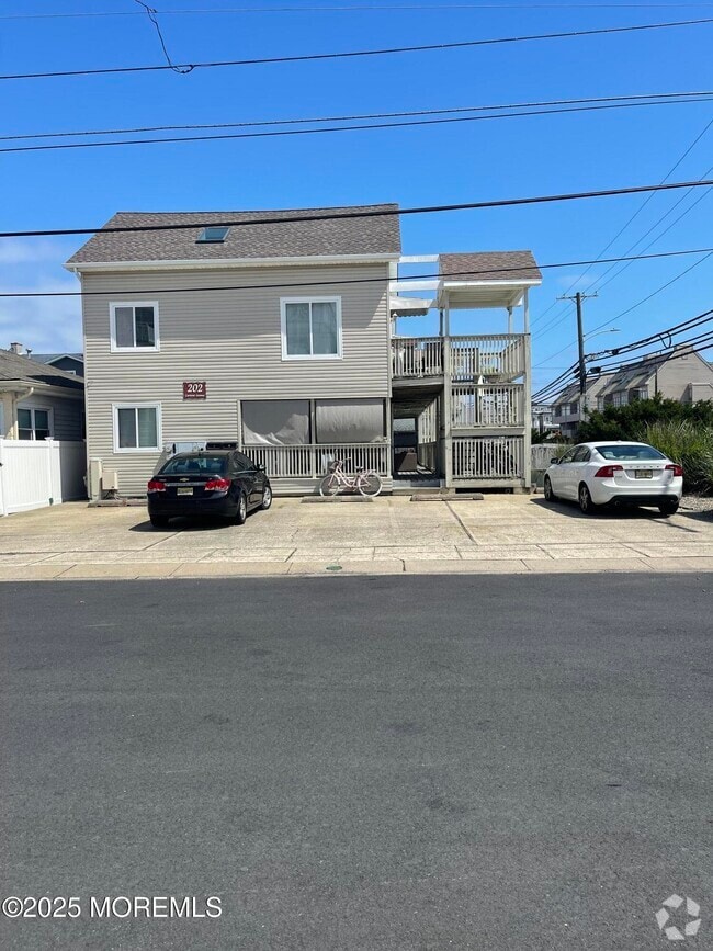 Building Photo - 202 Carteret Ave Unit B5 Rental