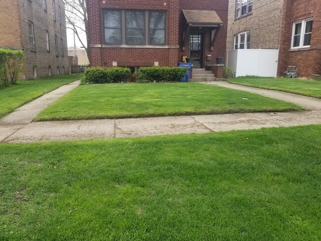 Photo - 12954 Maple Ave Unidad 2