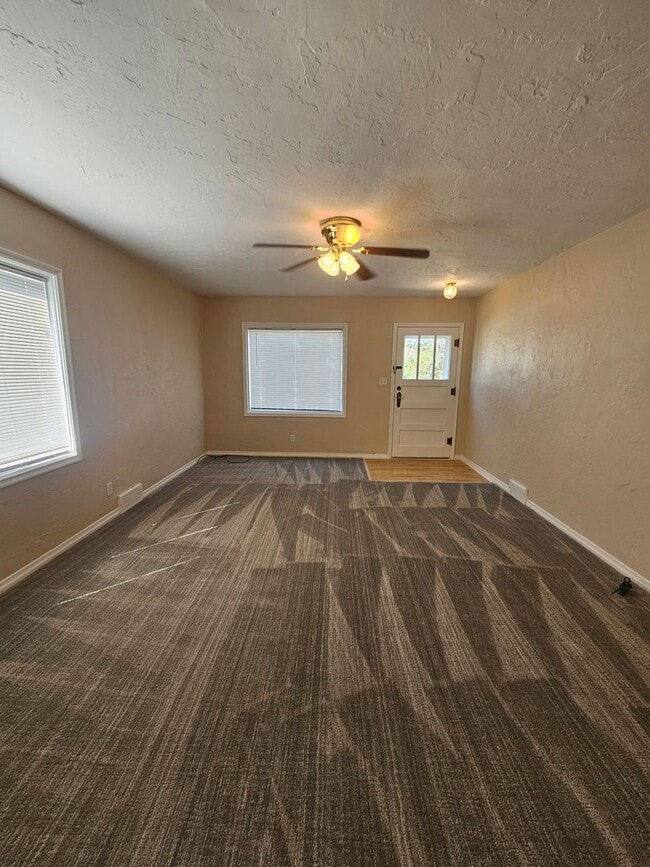 Photo - 606 Haines Ave