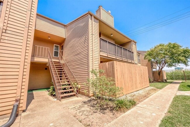 Photo - 10555 Turtlewood Ct