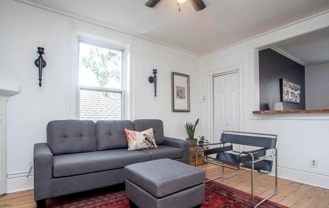 Photo - 679 Princess Ave