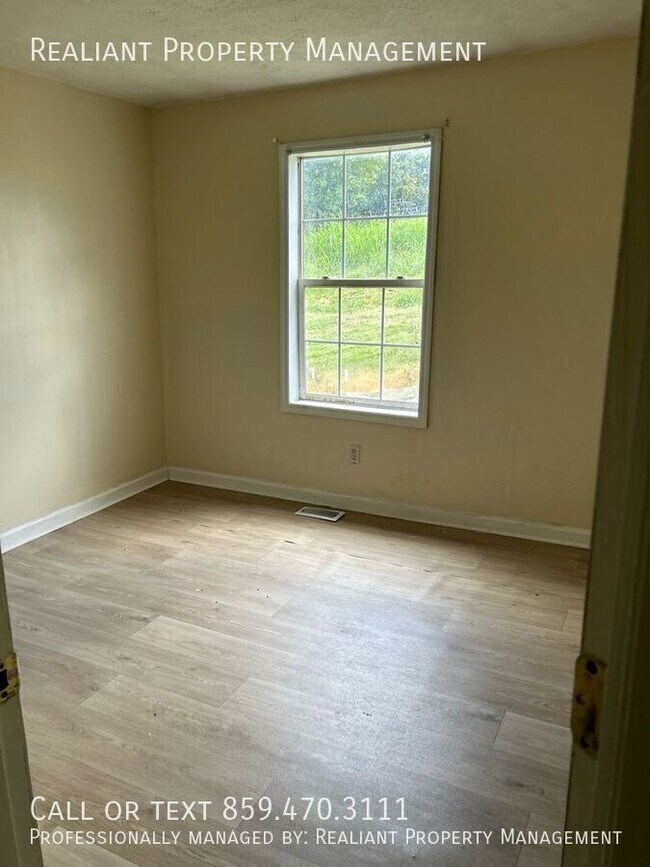 Photo - 2770 Pollard Rd