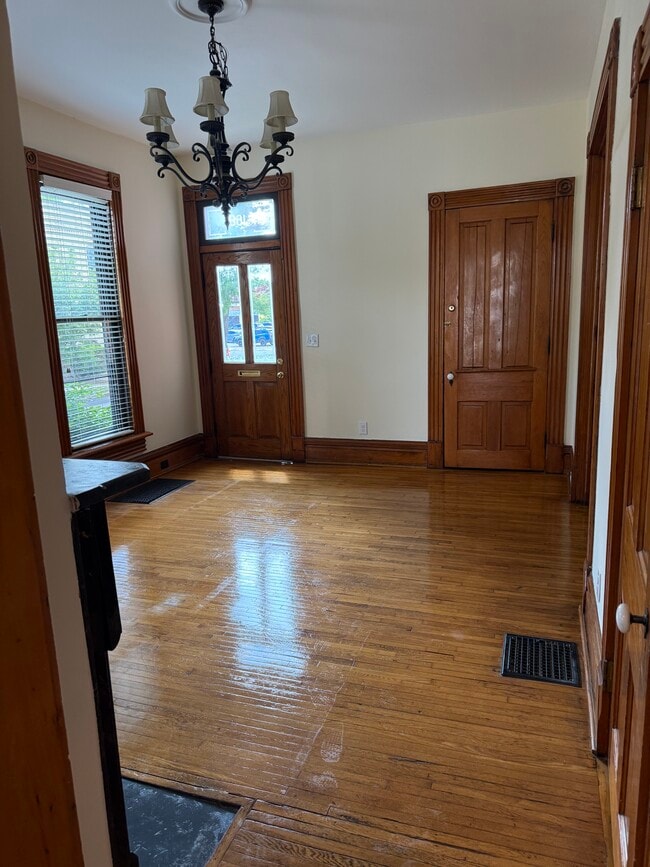 Photo - 168 Warren St Unit 168