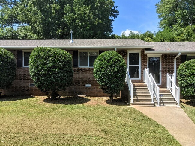 Photo - 3906 Lexington Dr Apartment Unit C