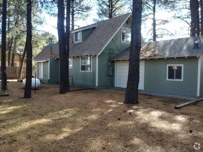 Building Photo - COMING IN AUGUST! Turn' Key 3-Bed Mountain... Rental