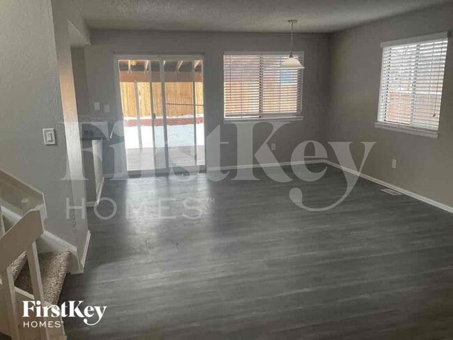 Photo - 6243 Xavier St