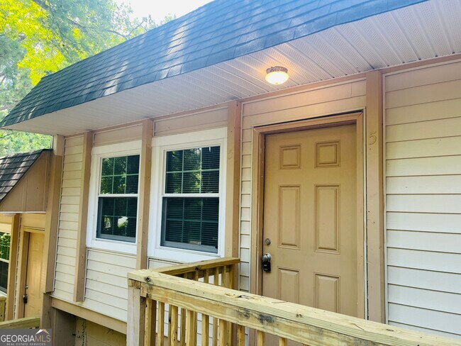45 Westgate Cir