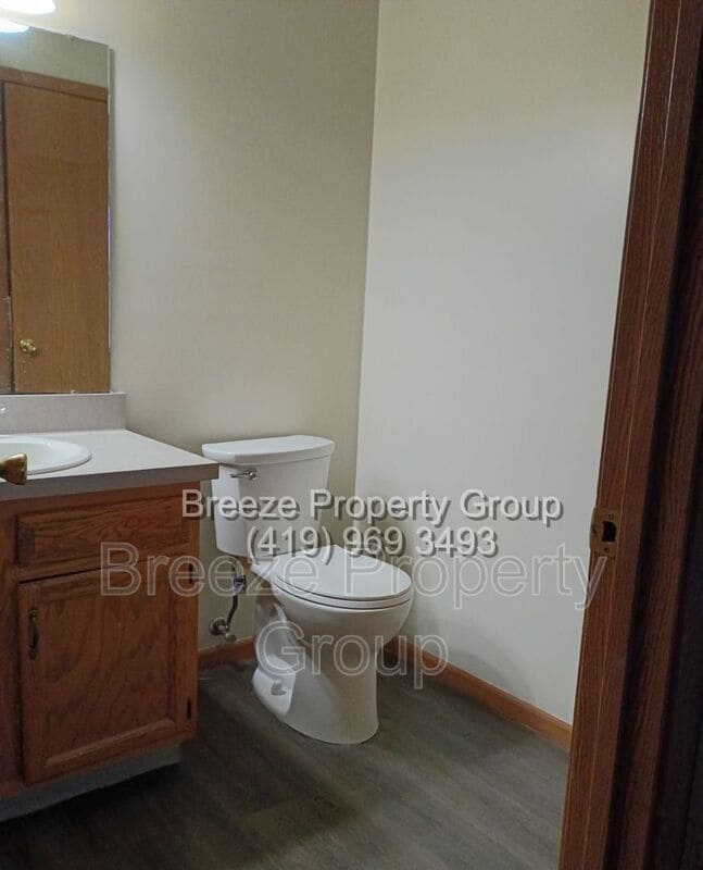 Photo - 514 Clyde St