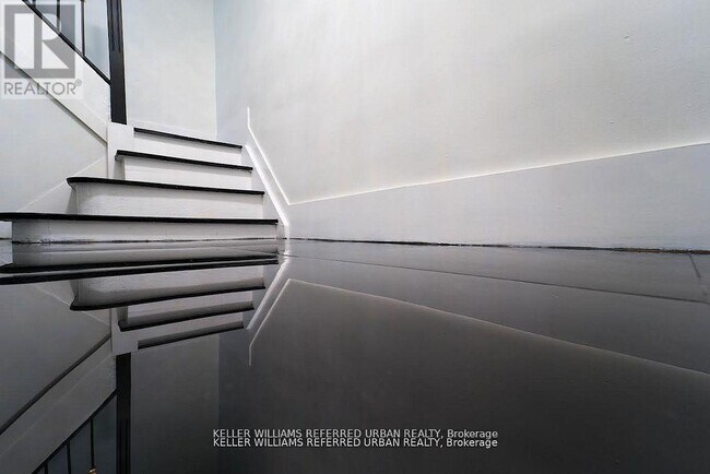 Photo - 1182 Ossington Ave