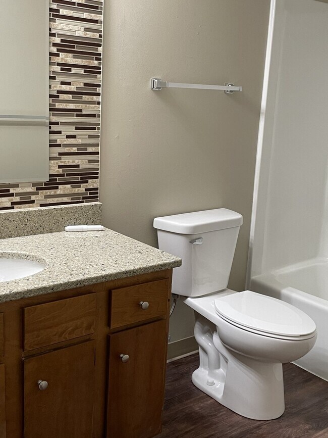 Photo - 5937 Eisenhower Ct Unit 5937 A