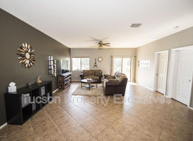 Photo - 12700 N Rodeo Land