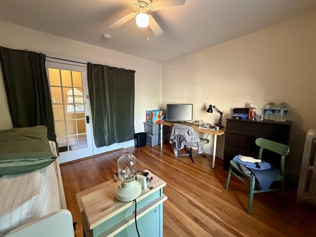 15 Ellery St Unit 2