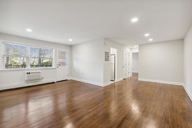 Riverview Terrace Apartments