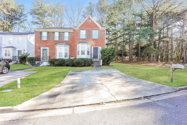 Photo - 5960 Hampton Ct