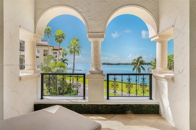 Photo - 2331 Fisher Island Dr Unidad 4301