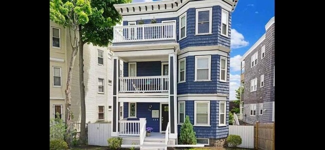 Photo - 64 Percival St