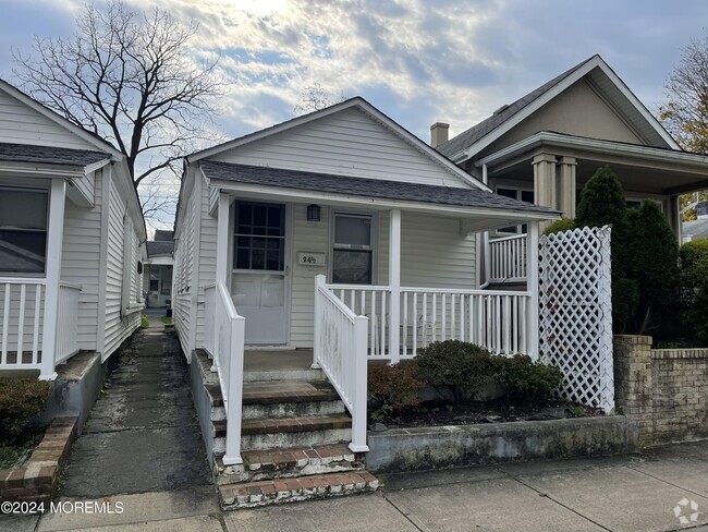 Building Photo - 94.5 Poplar Ave Rental