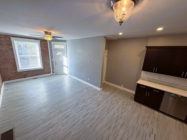 Photo - 5011 Devonshire Ave Unit 1F- D