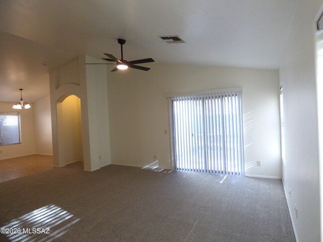 Photo - 60499 Alpine Way