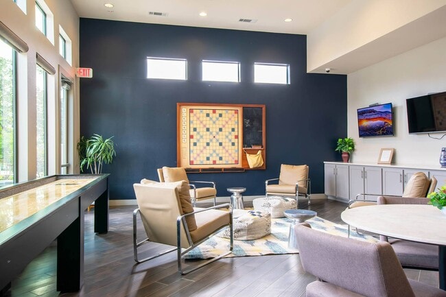 Photo - Loretto at Creekside