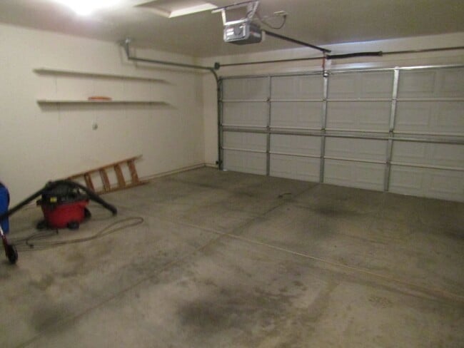Photo - 1212 Serinna Ct