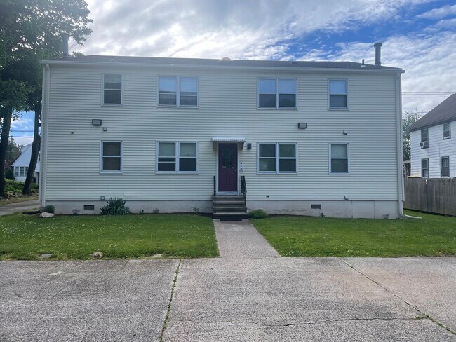 Photo - 52 French Ave