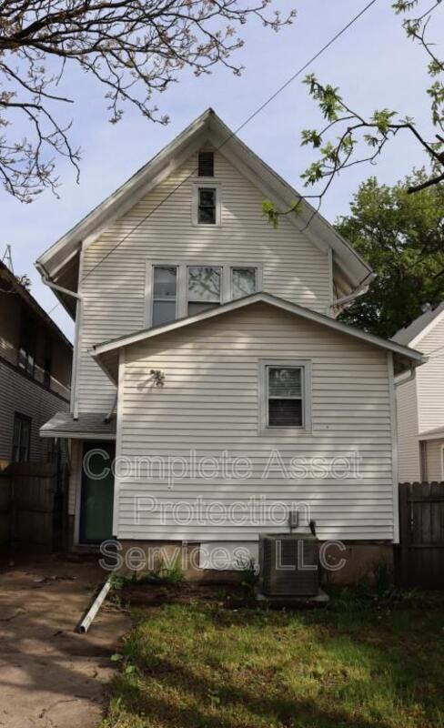 Photo - 308 Harrison St