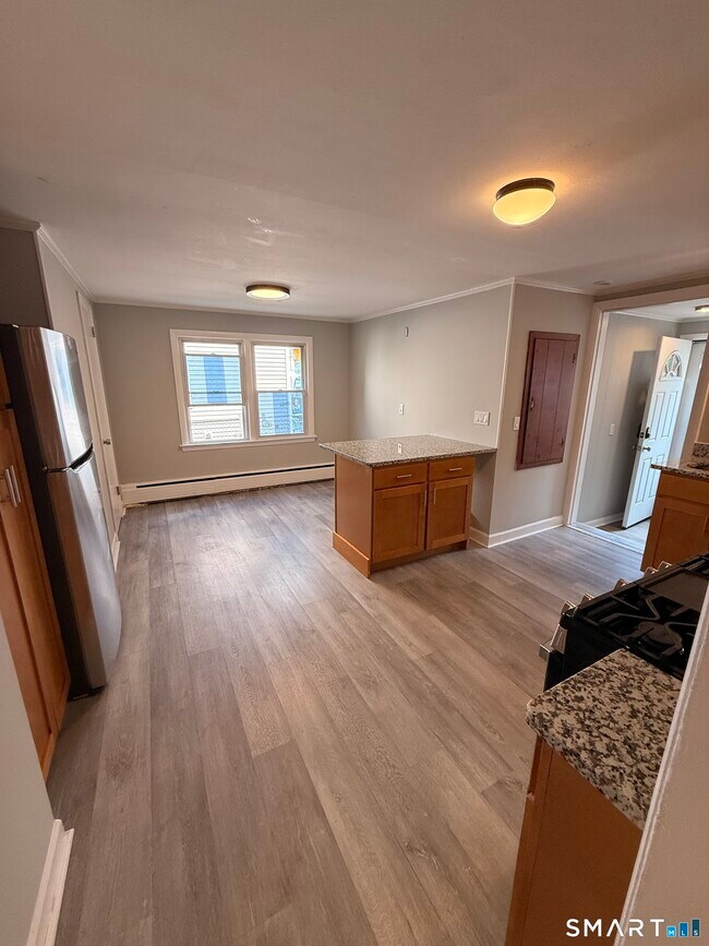 Photo - 37 Caya Ave