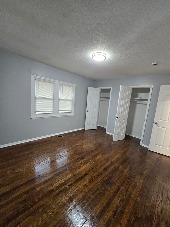 Photo - Renovated duplex