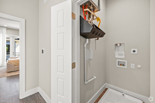 2BR, 2.5BA - 1,200SF - Laundry Room